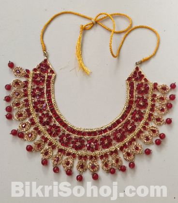 লং নেকলেস